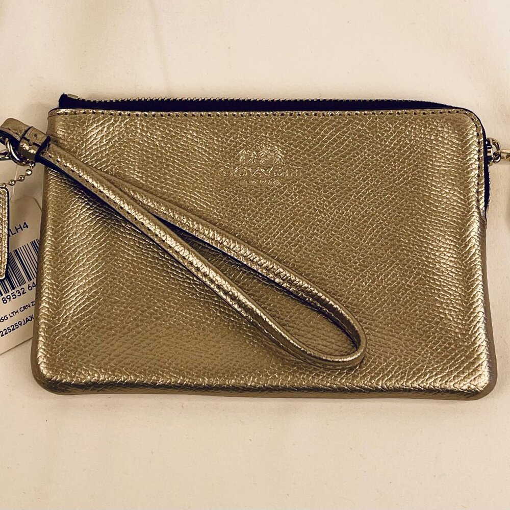 COACH Crossgrain Corner Zip Wristlet Silver Platinum F54626
